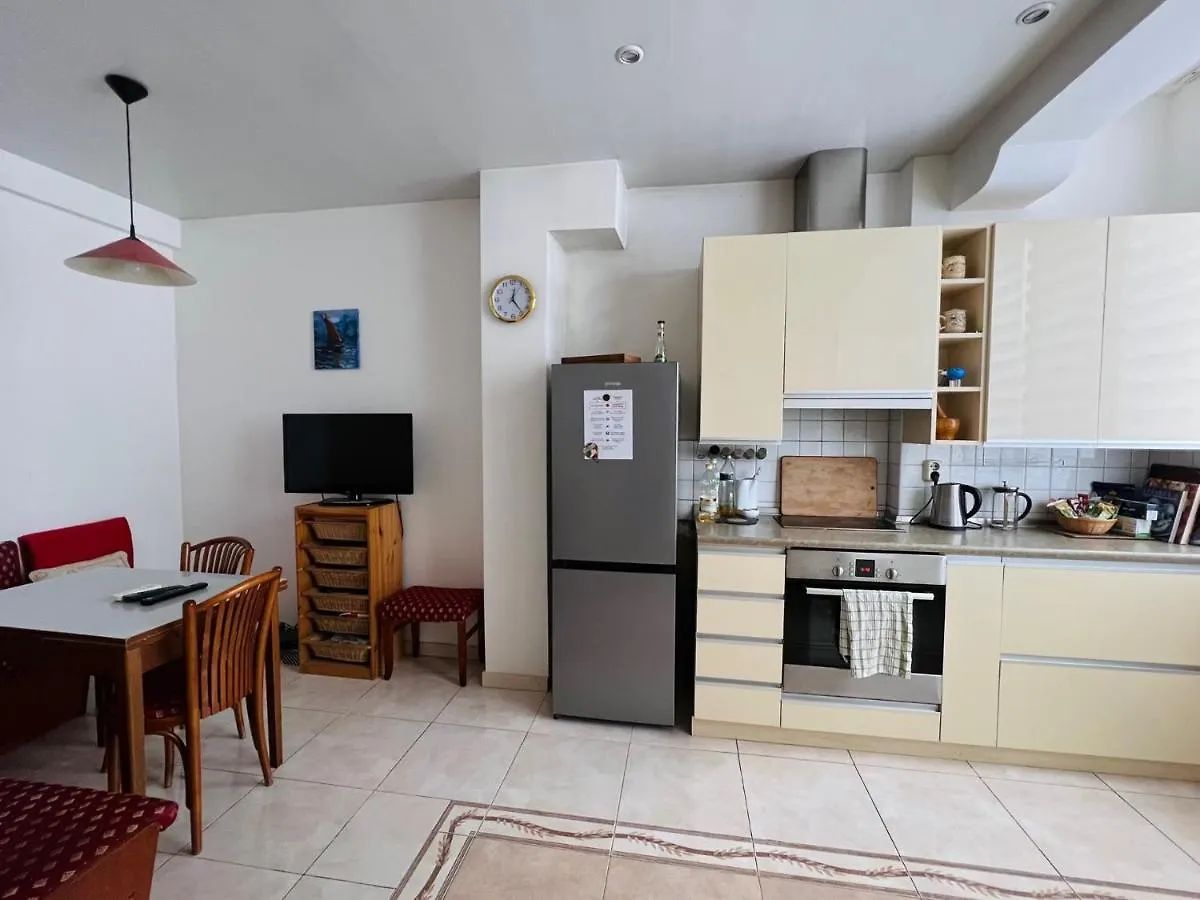 La Gare Apartment Varna